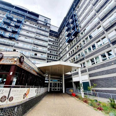 Charming 1-Bedroom Apartment In Woolwich Londra Esterno foto